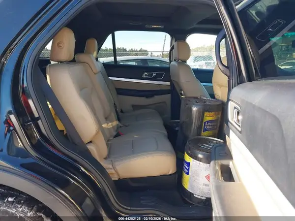 1FM5K8D82GGC00471 2016 FORD EXPLORER - Image 8