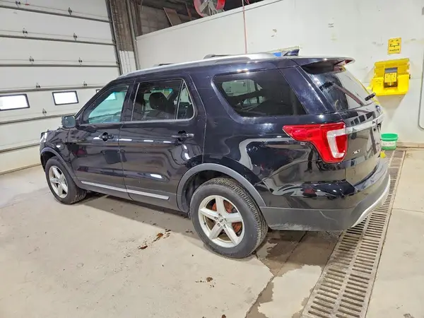 1FM5K8D82GGC48357 2016 FORD EXPLORER - Image 2