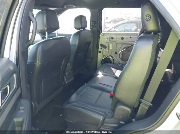 1FM5K8D82GGC51064 2016 FORD EXPLORER - Image 8