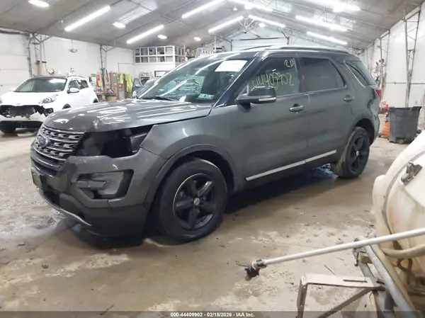 1FM5K8D82GGC83707 2016 FORD EXPLORER - Image 2