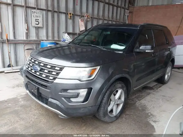 1FM5K8D82GGC88972 2016 FORD EXPLORER - Image 2
