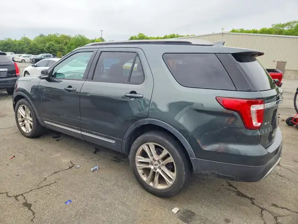 1FM5K8D82GGD00926 2016 FORD EXPLORER - Image 2