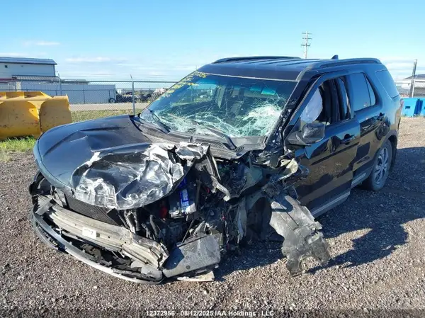 1FM5K8D82GGD06922 2016 FORD EXPLORER - Image 2