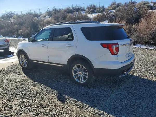 1FM5K8D82GGD29813 2016 FORD EXPLORER - Image 2