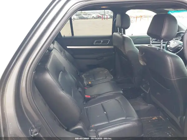 1FM5K8D82GGD35501 2016 FORD EXPLORER - Image 8