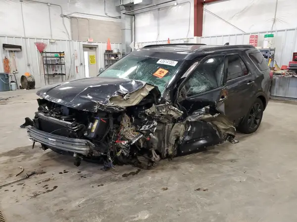 1FM5K8D82HGA00658 2017 FORD EXPLORER - Image 1