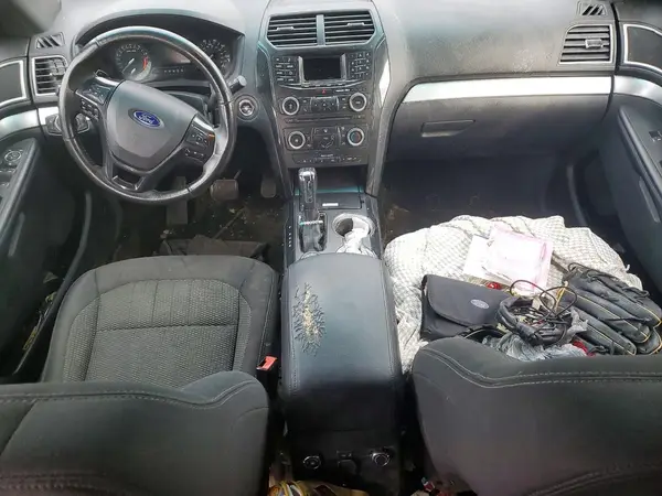 1FM5K8D82HGA01101 2017 FORD EXPLORER - Image 8