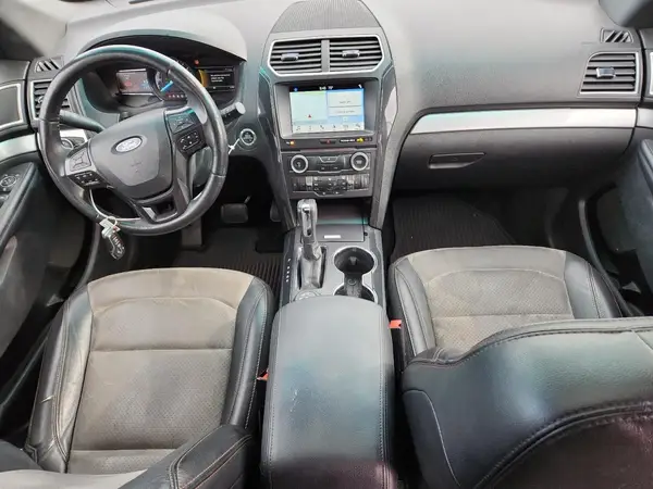 1FM5K8D82HGA27388 2017 FORD EXPLORER - Image 8