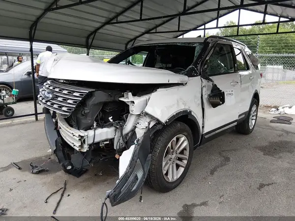 1FM5K8D82HGA30551 2017 FORD EXPLORER - Image 2