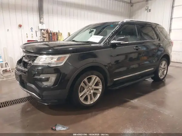 1FM5K8D82HGA33059 2017 FORD EXPLORER - Image 2