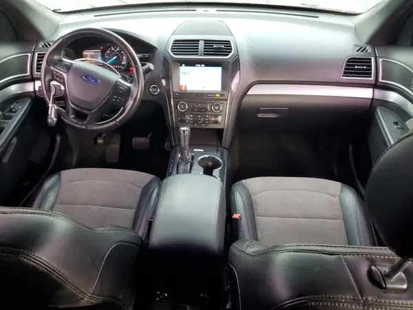 1FM5K8D82HGA33773 2017 FORD EXPLORER - Image 8
