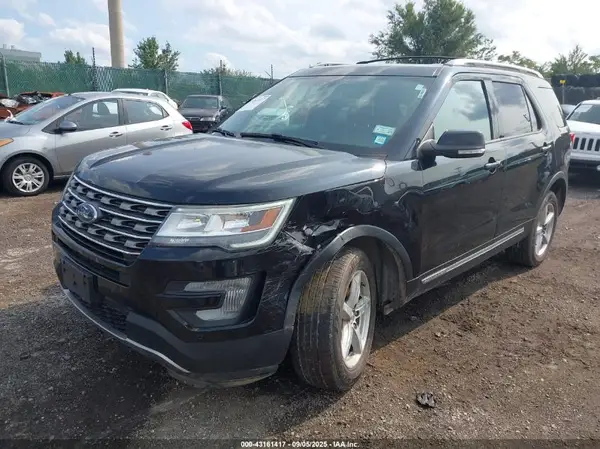 1FM5K8D82HGA65624 2017 FORD EXPLORER - Image 2