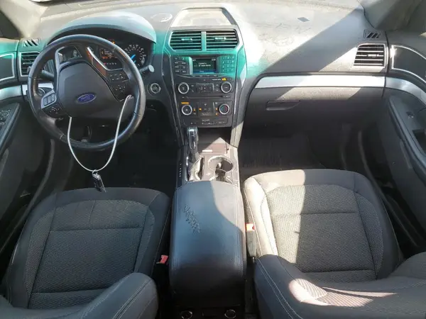 1FM5K8D82HGA68135 2017 FORD EXPLORER - Image 8