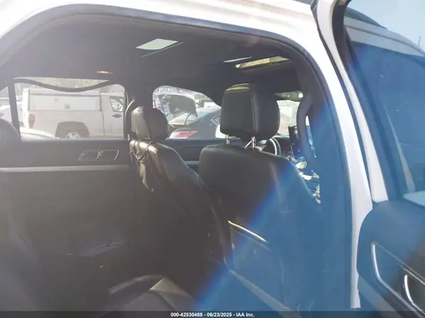 1FM5K8D82HGA74095 2017 FORD EXPLORER - Image 8
