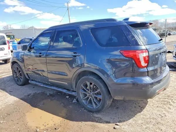 1FM5K8D82HGA83606 2017 FORD EXPLORER - Image 2