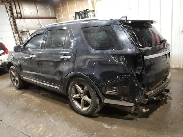 1FM5K8D82HGB07743 2017 FORD EXPLORER - Image 2