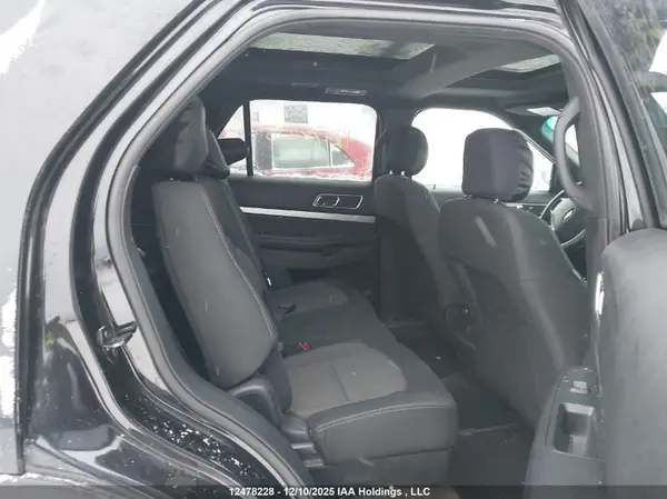 1FM5K8D82HGB09010 2017 FORD EXPLORER - Image 8