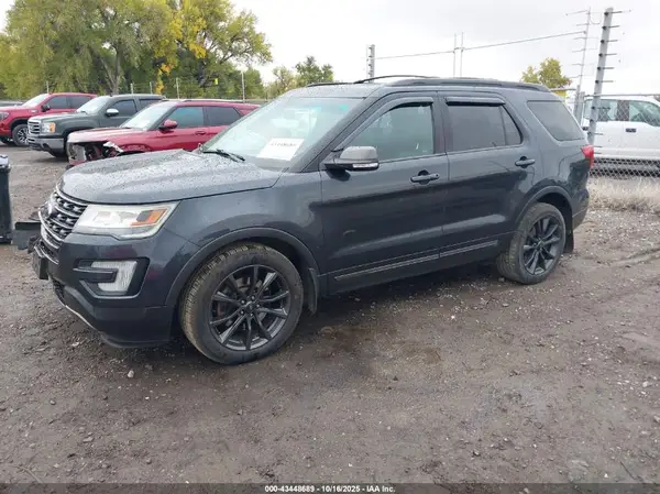 1FM5K8D82HGB26499 2017 FORD EXPLORER - Image 2