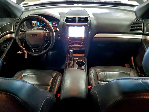 1FM5K8D82HGB34232 2017 FORD EXPLORER - Image 8