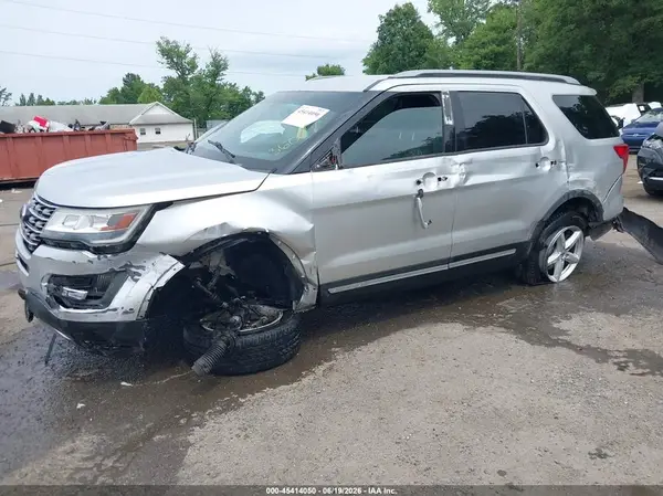 1FM5K8D82HGB34277 2017 FORD EXPLORER - Image 2