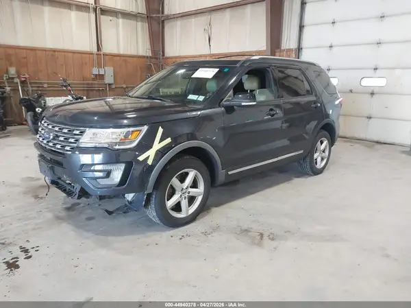 1FM5K8D82HGB68056 2017 FORD EXPLORER - Image 2