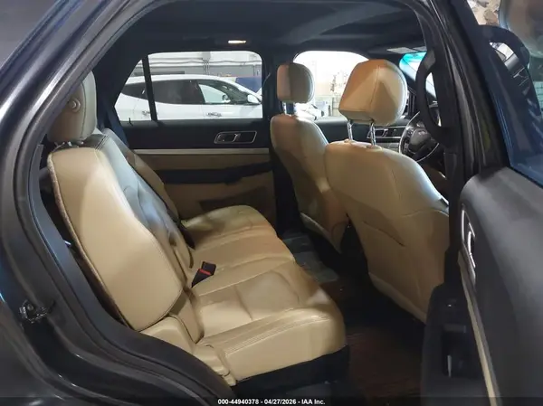 1FM5K8D82HGB68056 2017 FORD EXPLORER - Image 8