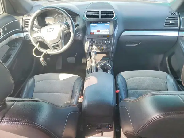 1FM5K8D82HGB68171 2017 FORD EXPLORER - Image 8