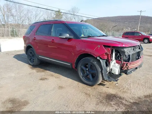 1FM5K8D82HGB68395 2017 FORD EXPLORER - Image 1