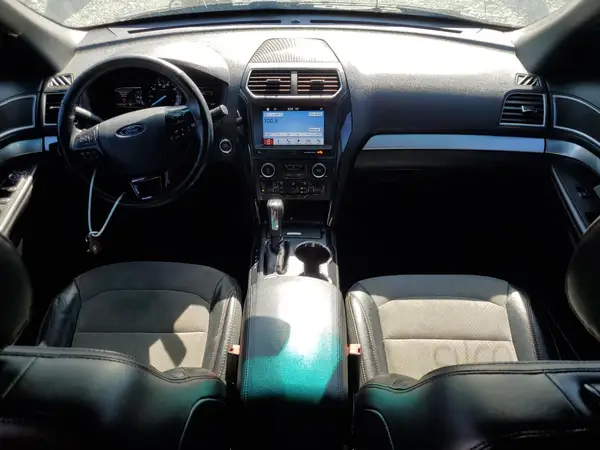 1FM5K8D82HGC16980 2017 FORD EXPLORER - Image 8