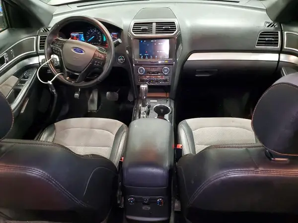 1FM5K8D82HGC28286 2017 FORD EXPLORER - Image 8