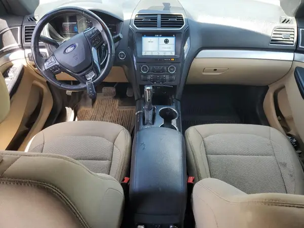 1FM5K8D82HGC32273 2017 FORD EXPLORER - Image 8