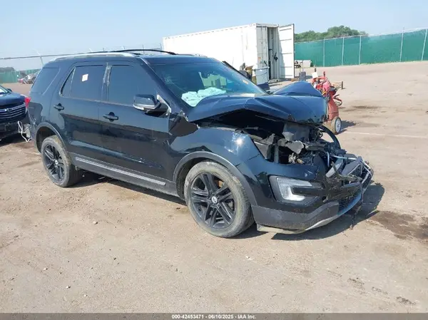 1FM5K8D82HGC49817 2017 FORD EXPLORER - Image 1