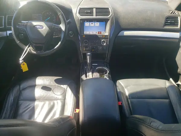 1FM5K8D82HGC50532 2017 FORD EXPLORER - Image 8