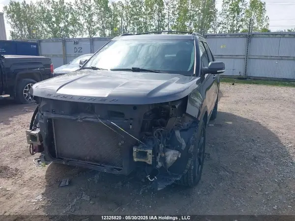 1FM5K8D82HGC72627 2017 FORD EXPLORER - Image 2