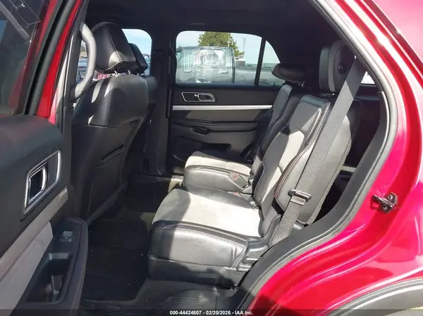 1FM5K8D82HGC75267 2017 FORD EXPLORER - Image 8