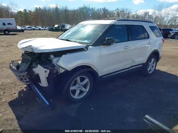 1FM5K8D82HGC81957 2017 FORD EXPLORER - Image 2