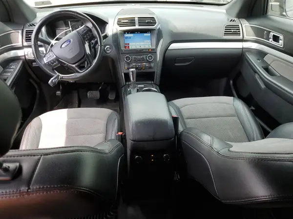 1FM5K8D82HGC83661 2017 FORD EXPLORER - Image 8