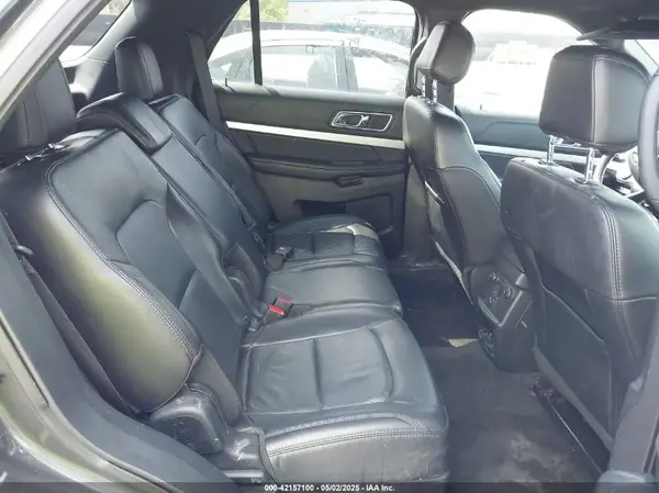 1FM5K8D82HGD01172 2017 FORD EXPLORER - Image 8