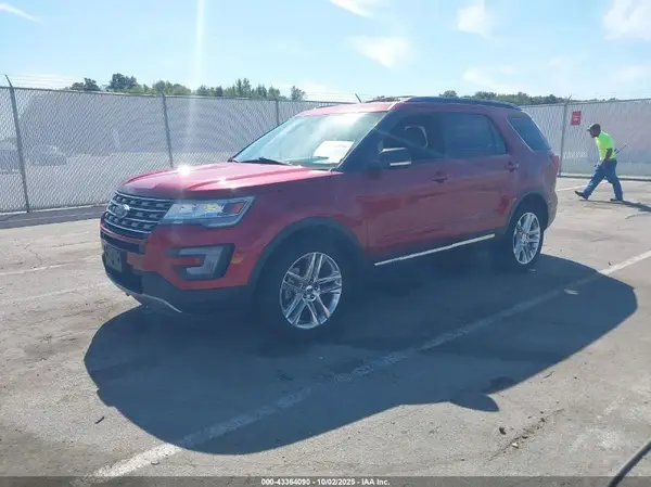 1FM5K8D82HGD11135 2017 FORD EXPLORER - Image 2