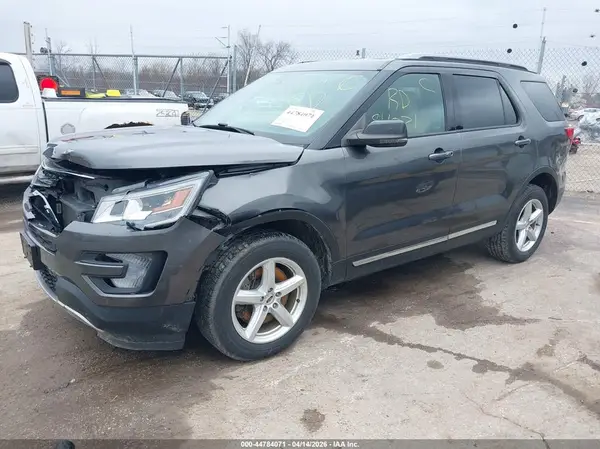 1FM5K8D82HGD14763 2017 FORD EXPLORER - Image 2