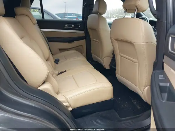 1FM5K8D82HGD14763 2017 FORD EXPLORER - Image 8