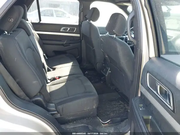 1FM5K8D82HGD18733 2017 FORD EXPLORER - Image 8