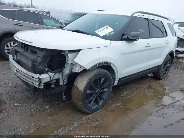 1FM5K8D82HGD33023 2017 FORD EXPLORER - Image 2
