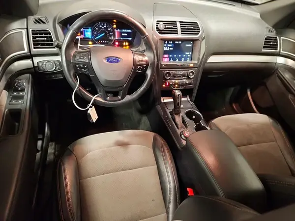 1FM5K8D82HGD37217 2017 FORD EXPLORER - Image 8