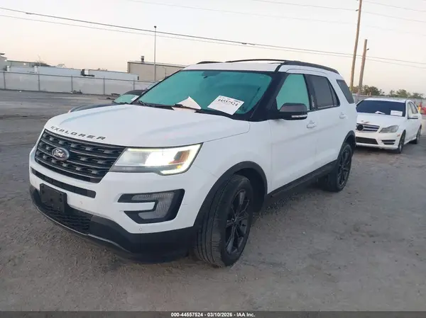 1FM5K8D82HGD37590 2017 FORD EXPLORER - Image 2