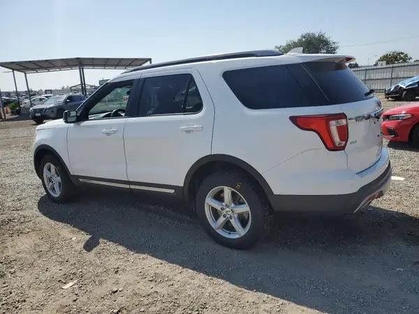 1FM5K8D82HGD43566 2017 FORD EXPLORER - Image 2