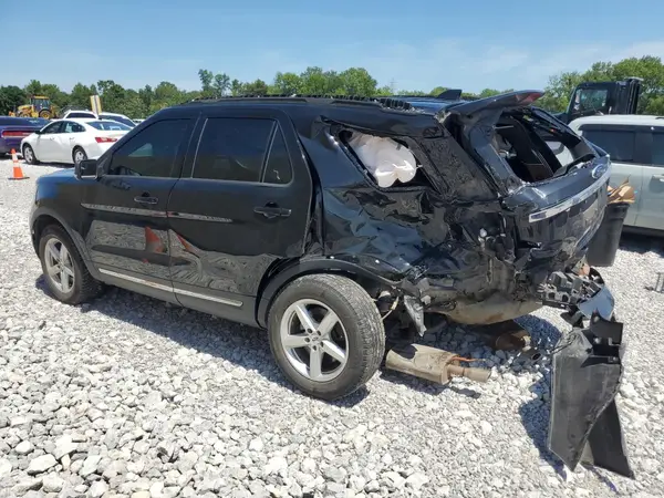 1FM5K8D82HGD47228 2017 FORD EXPLORER - Image 2
