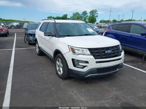 1FM5K8D82HGD54180 2017 FORD EXPLORER - Image 1