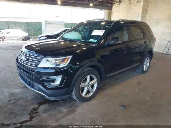 1FM5K8D82HGE17391 2017 FORD EXPLORER - Image 2