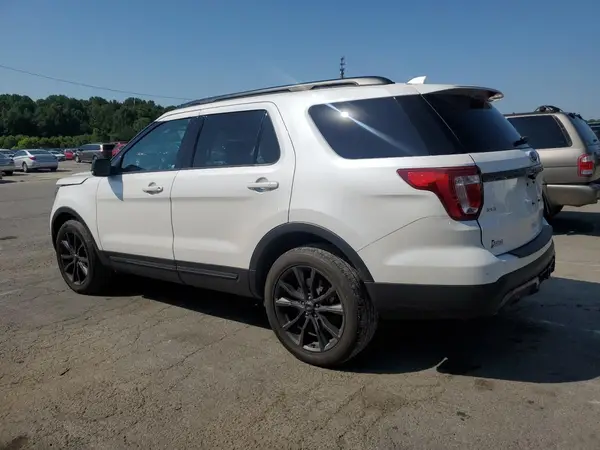 1FM5K8D82HGE21425 2017 FORD EXPLORER - Image 2